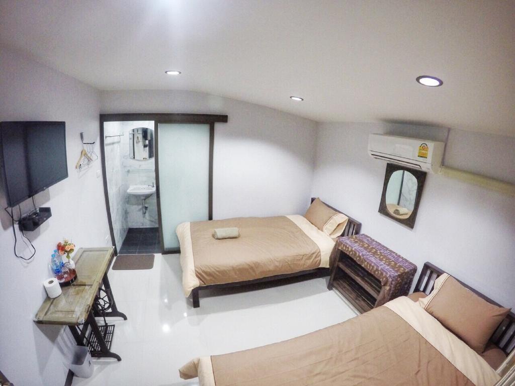 Baan Bunyat Hotel เชียงใหม่ ภายนอก รูปภาพ